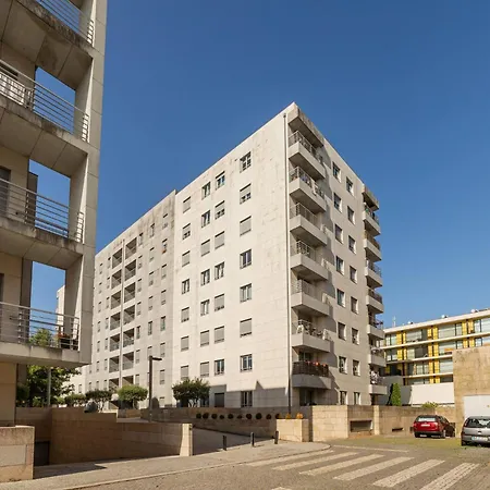 Modern Cedofeita By Hosty Apartamento